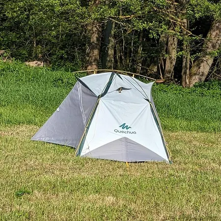 Weides Kamp alanı *