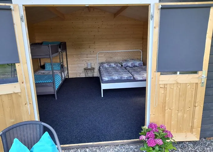 Weides Campinghuetten, Stellplaetze Fuer Camper, Wohnmobil, Eigenes Zelt *