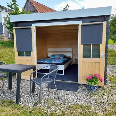 Campeggio Weides Campinghuetten, Stellplaetze Fuer Camper, Wohnmobil, Eigenes Zelt Küps
